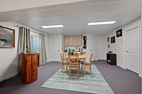 Tiny photo for 1693 W PEACEFUL VIEW WAY Way W, South Jordan, UT 84095 (MLS # 2137775)