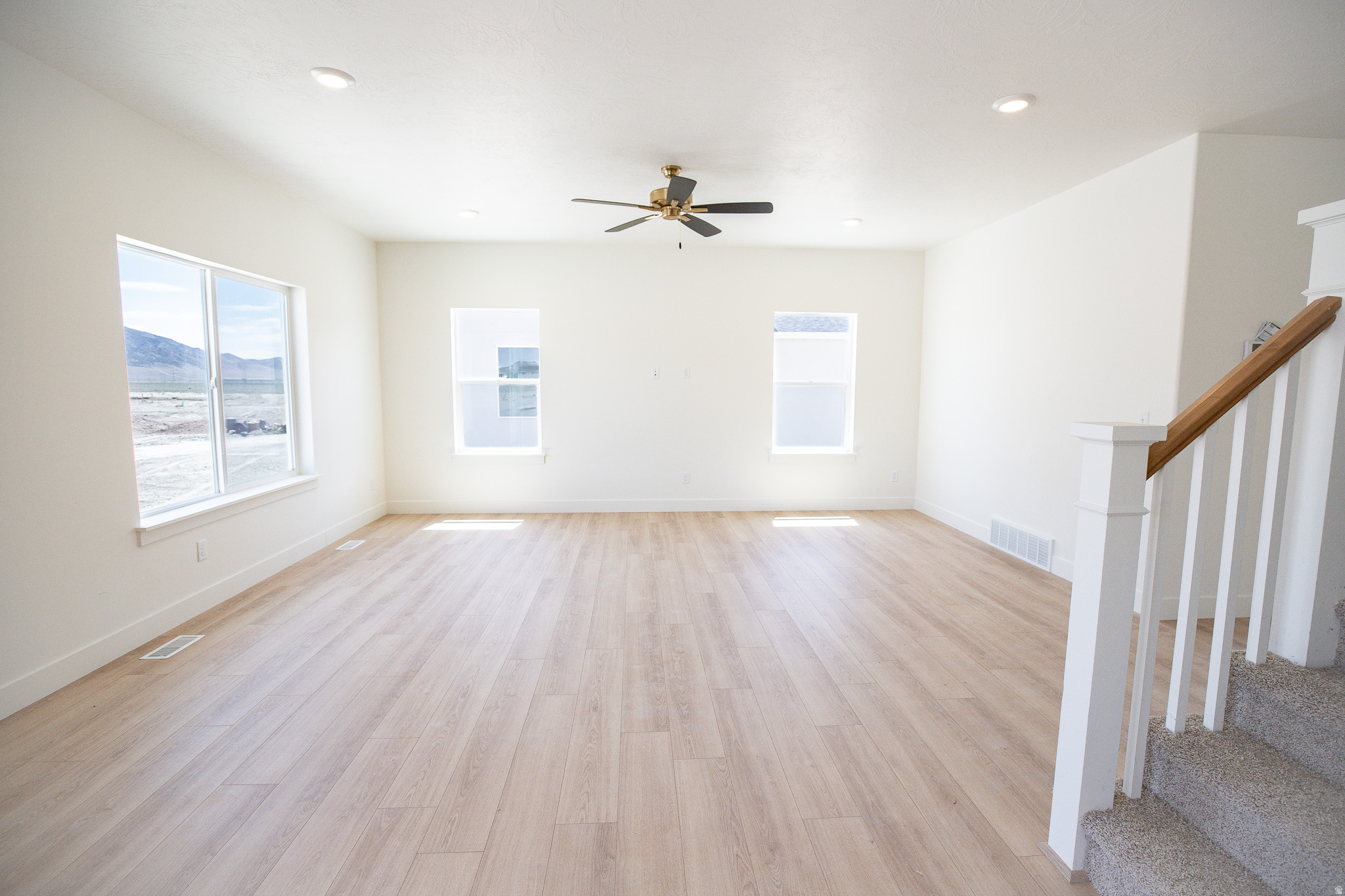PARKWAY FIELDS SINGLES 2 - Residential