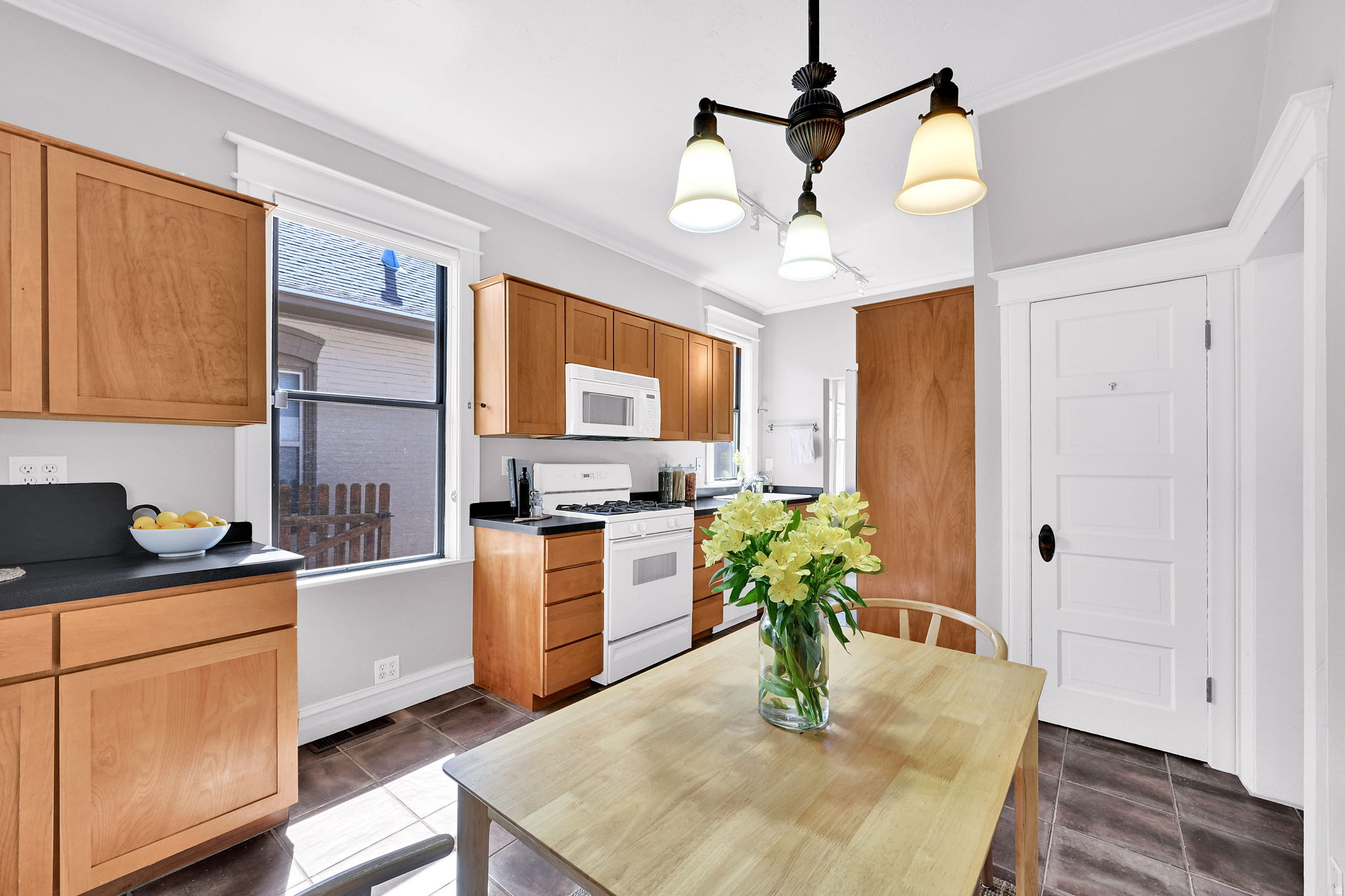 9TH & 9TH - Residential