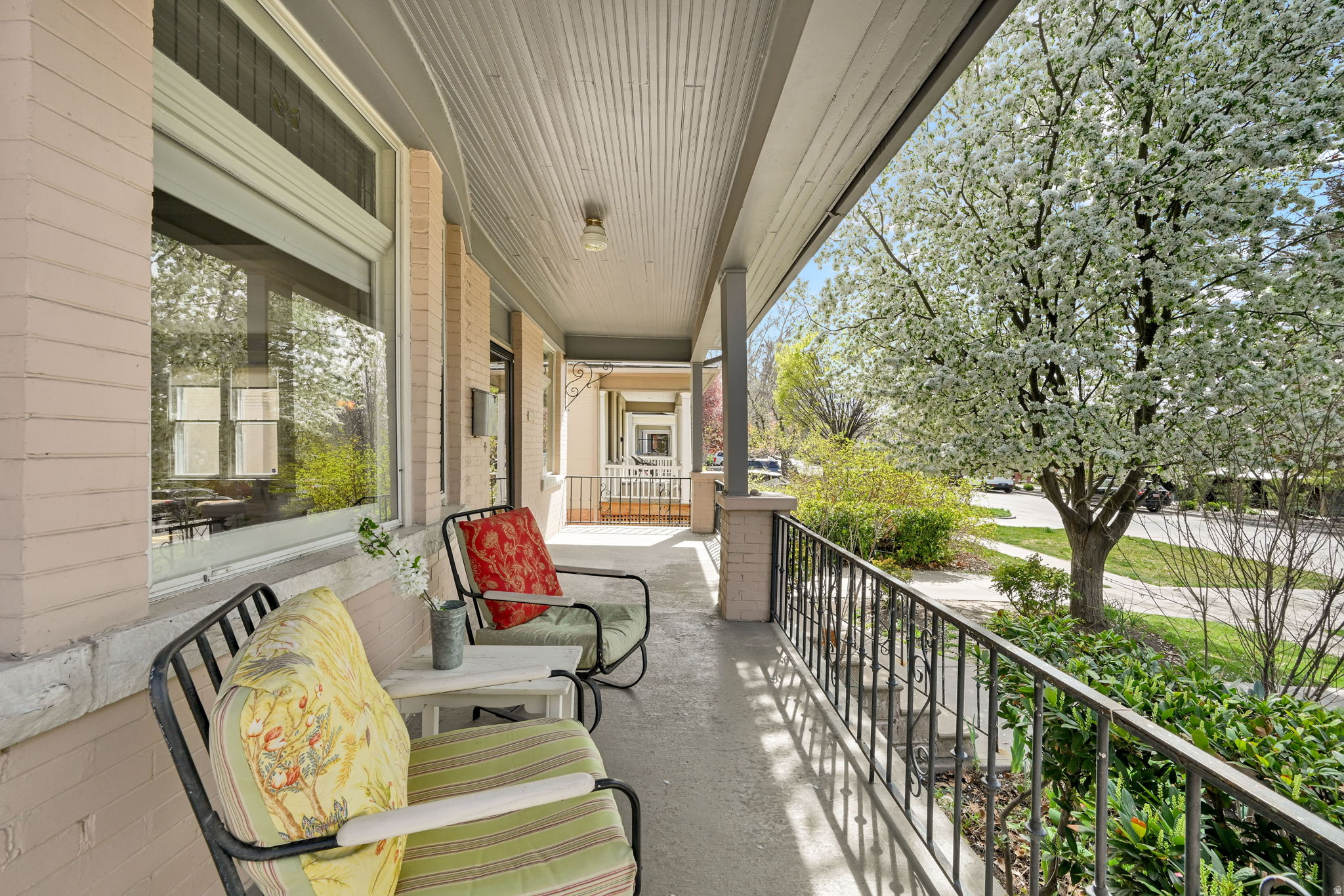 9TH & 9TH - Residential