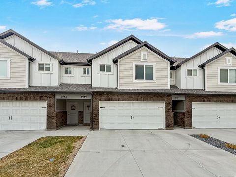 Photo of 3959 S 3485 W, West Haven, UT 84401 (MLS # 2139453)