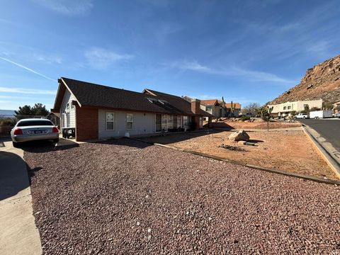Tiny photo for 1401 GERONIMO RD, Saint George, UT 84790 (MLS # 2133255)