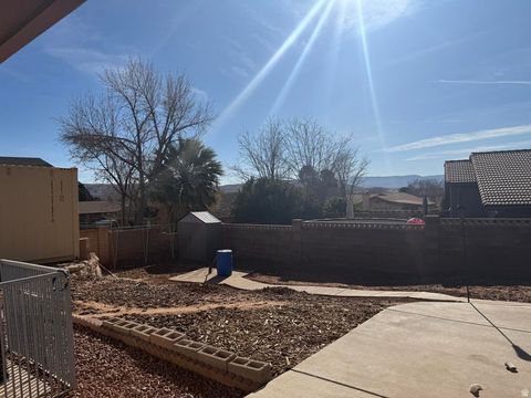 Tiny photo for 1401 GERONIMO RD, Saint George, UT 84790 (MLS # 2133255)