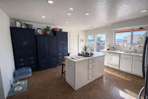 Tiny photo for 1401 GERONIMO RD, Saint George, UT 84790 (MLS # 2133255)