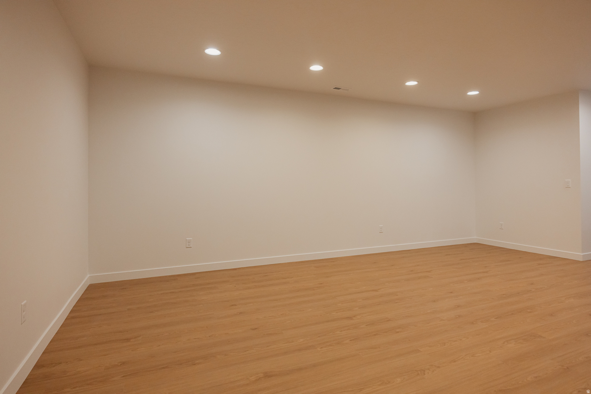 WILLOW ESTATES - Residential