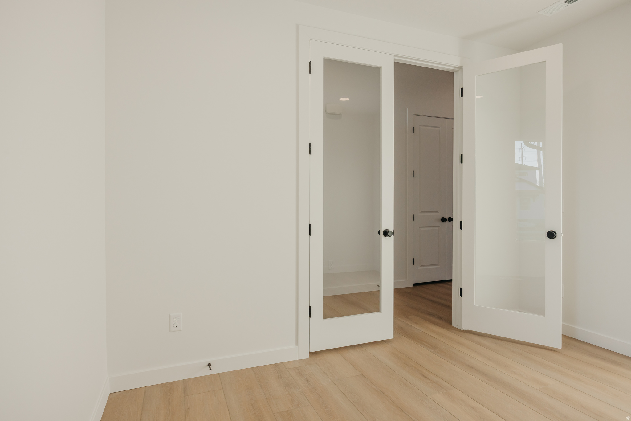 WILLOW ESTATES - Residential