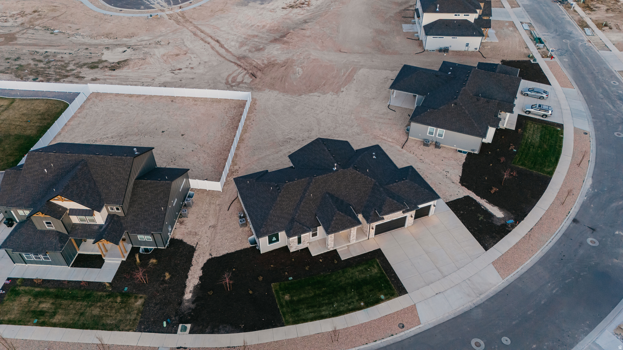 WILLOW ESTATES - Residential