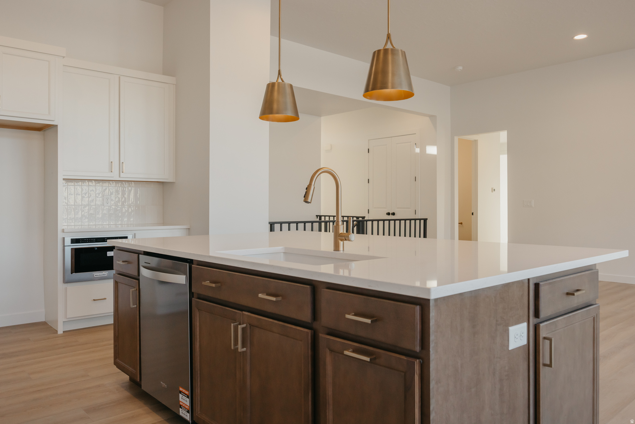 WILLOW ESTATES - Residential