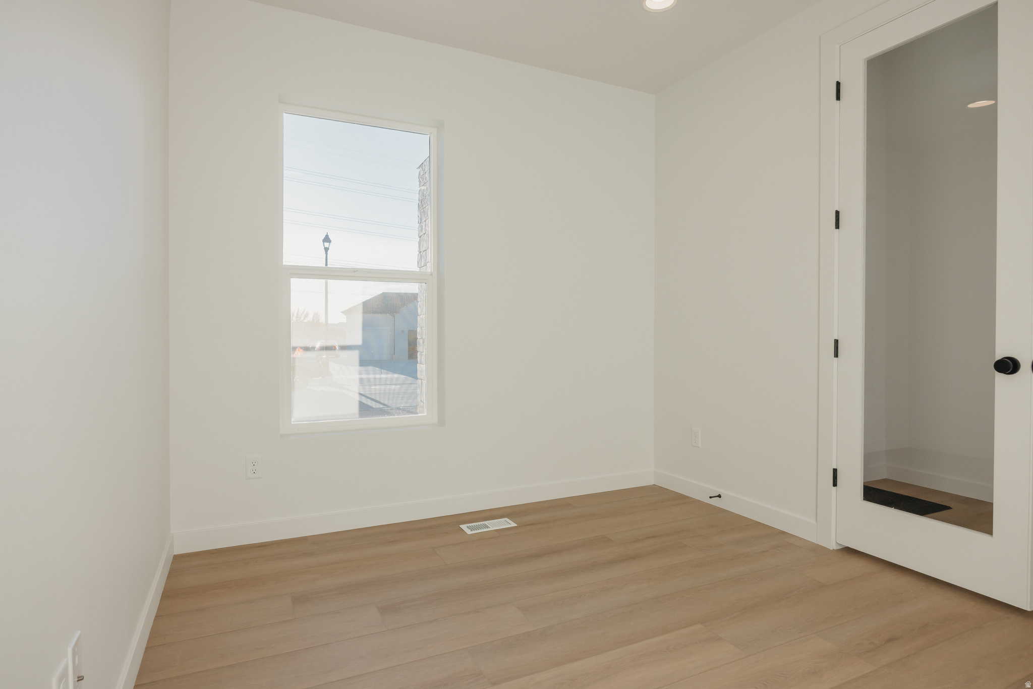 WILLOW ESTATES - Residential