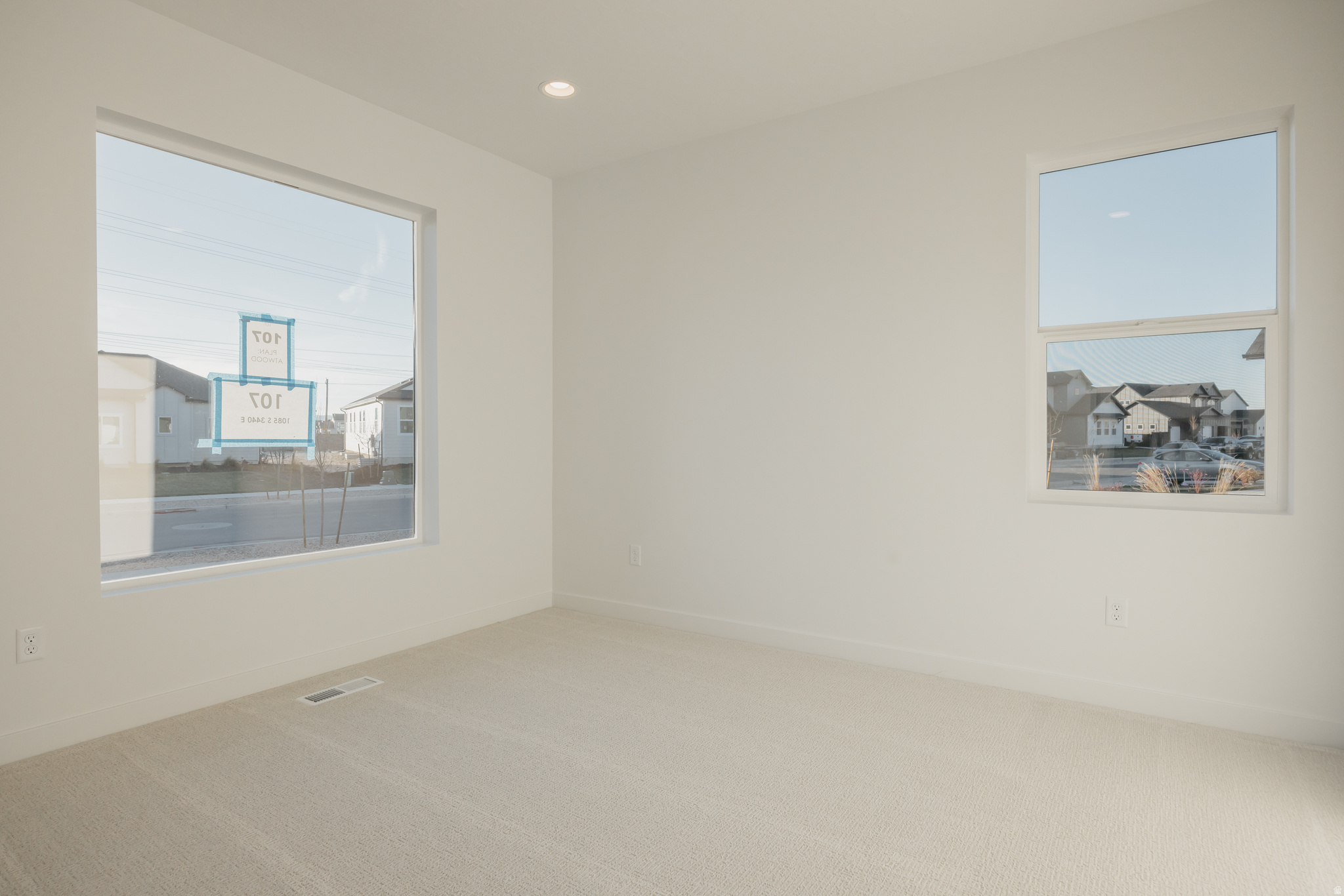 WILLOW ESTATES - Residential