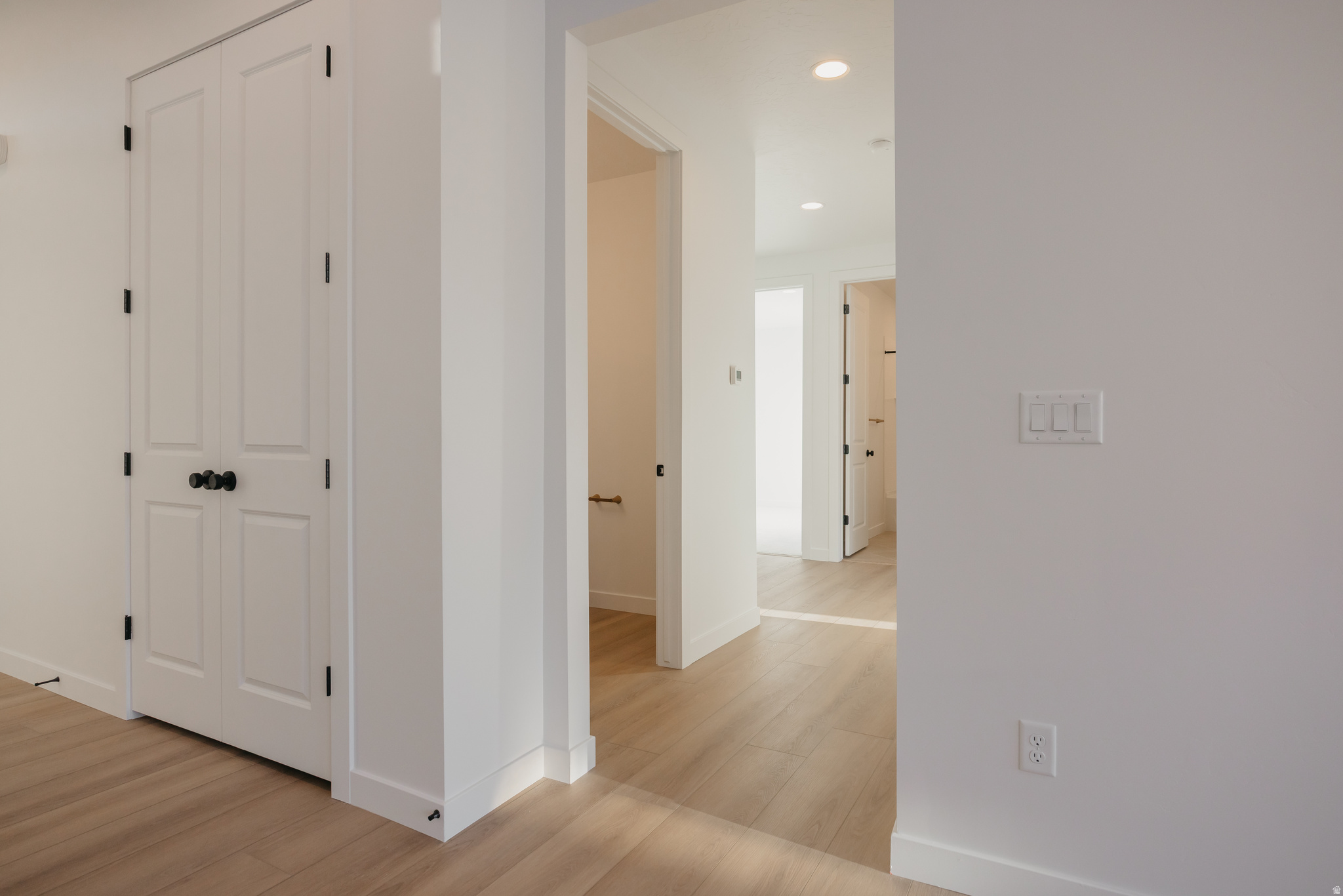 WILLOW ESTATES - Residential