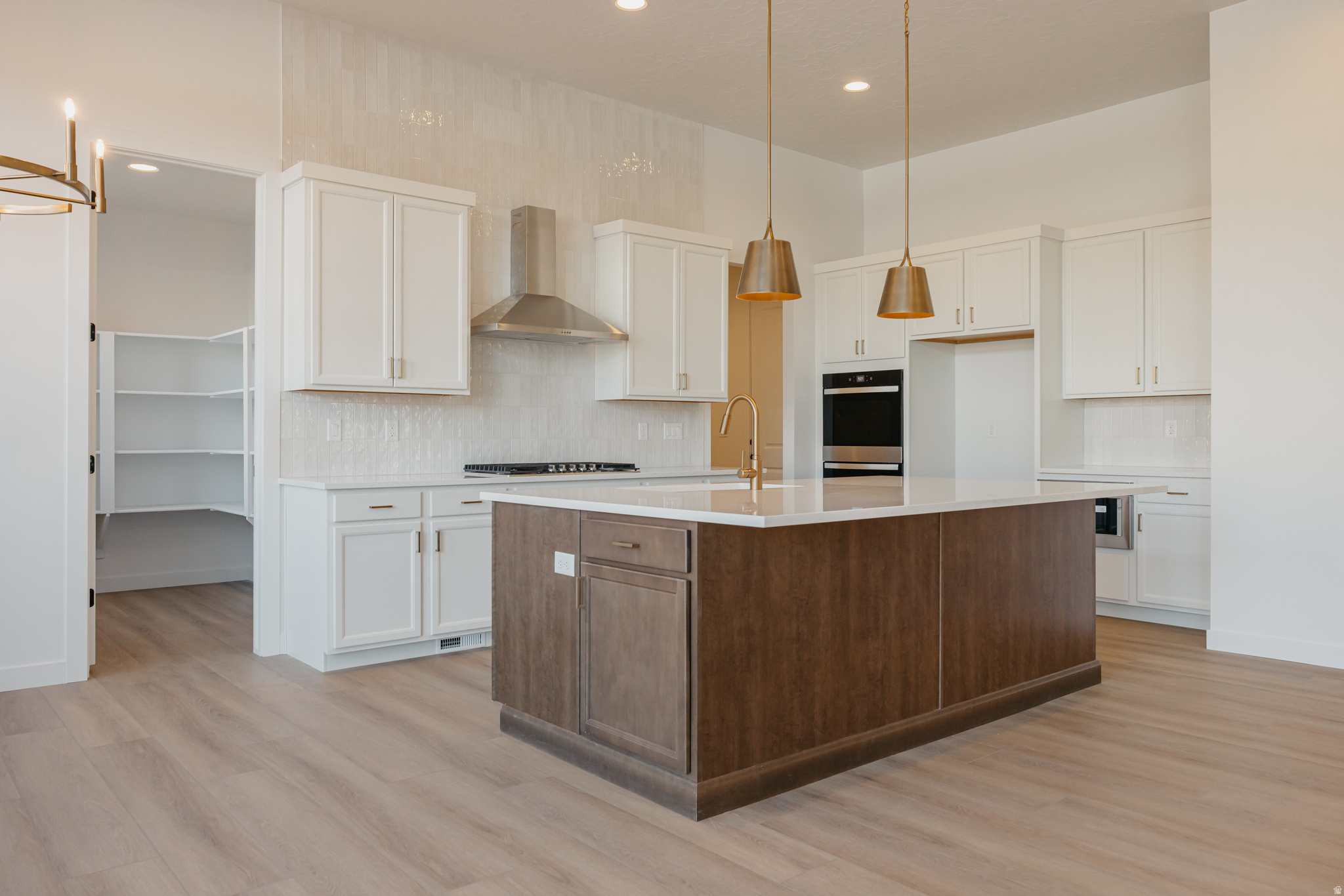 WILLOW ESTATES - Residential