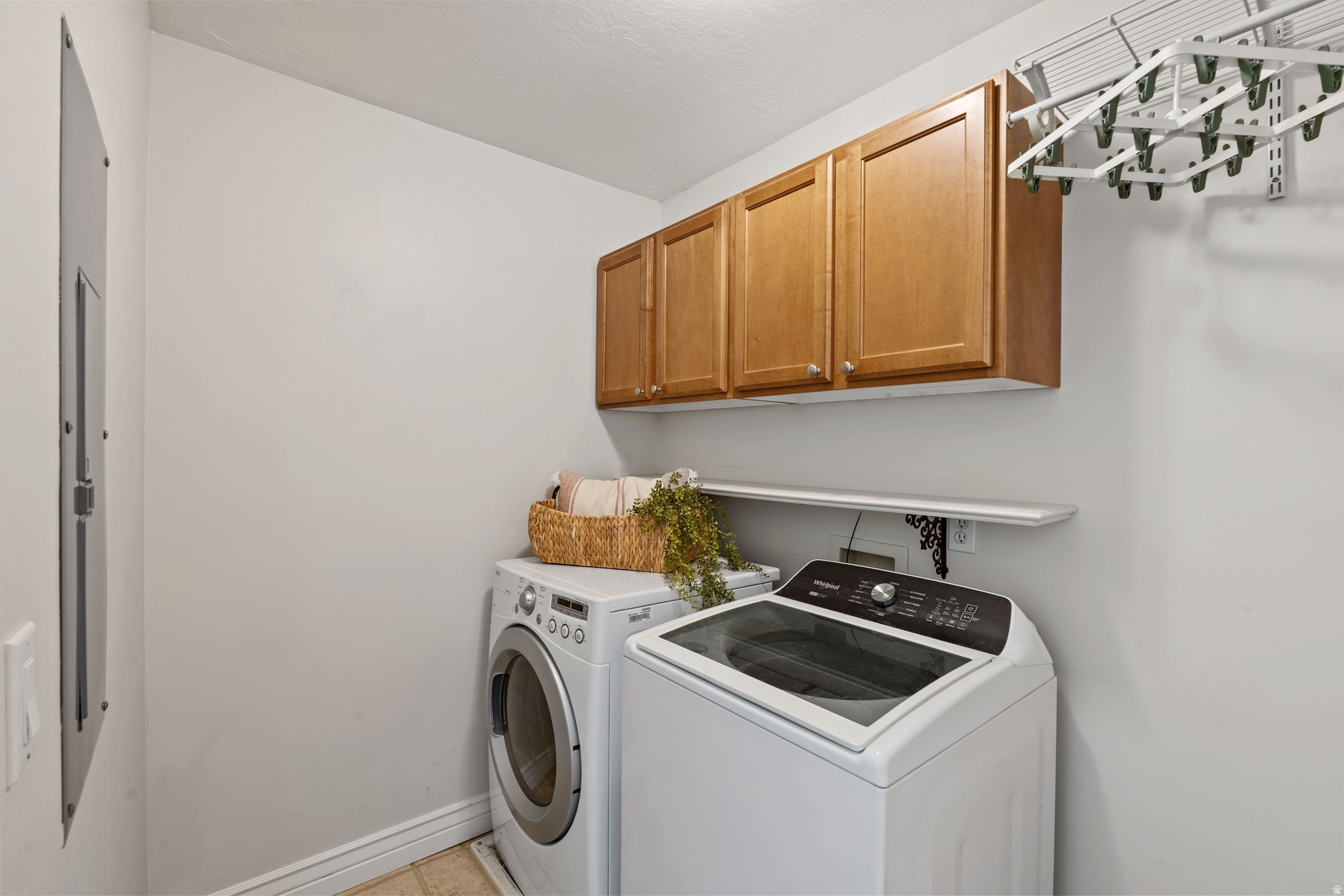 FARMINGTON RANCHES - Residential