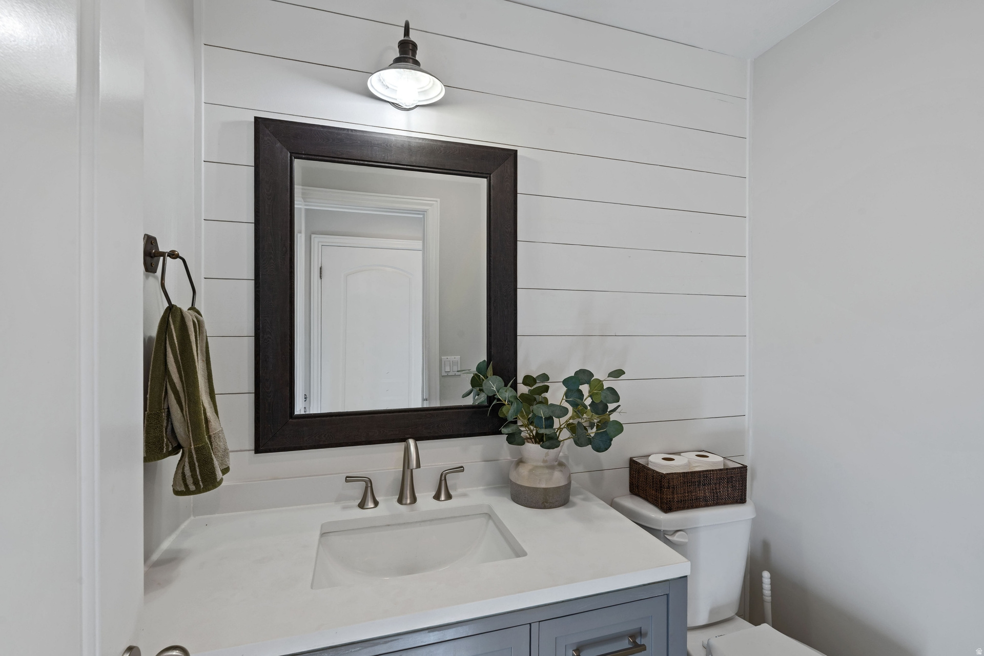 FARMINGTON RANCHES - Residential