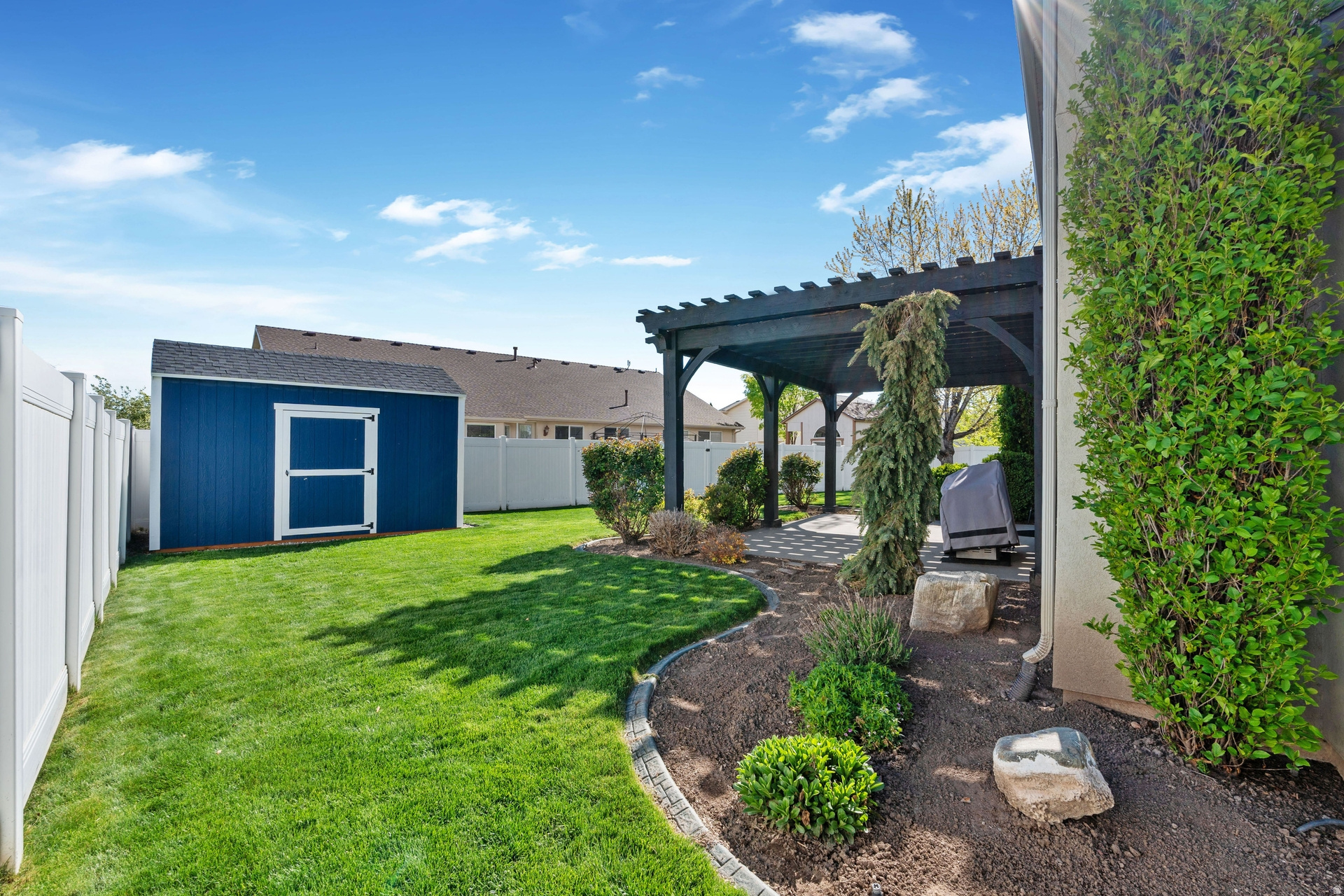 FARMINGTON RANCHES - Residential