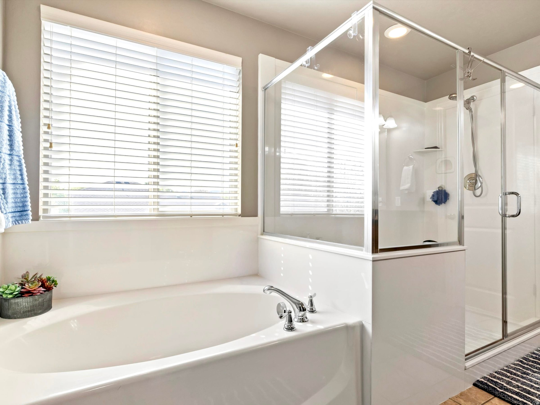 PETERSEN PLACE - Residential