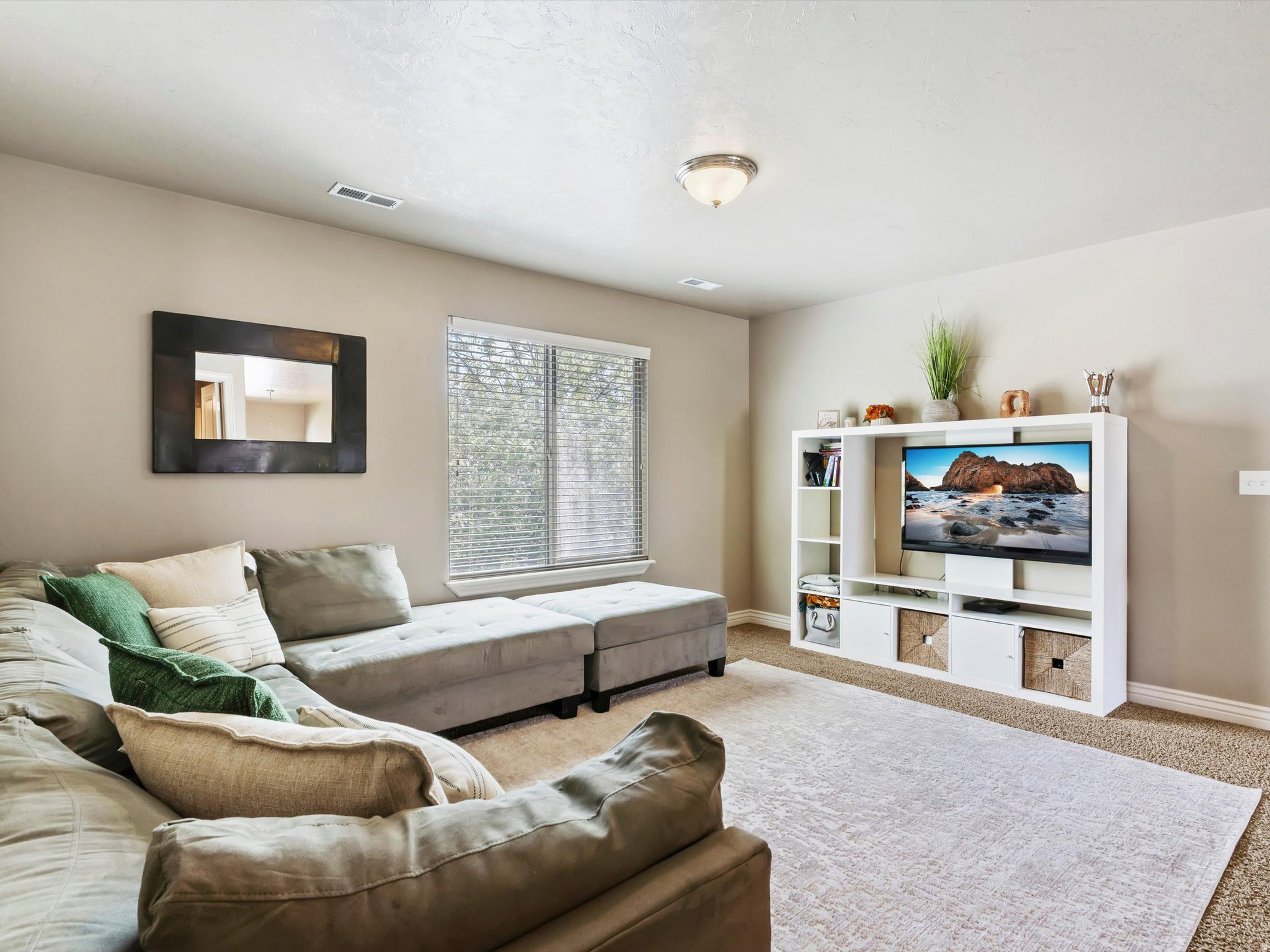 PETERSEN PLACE - Residential