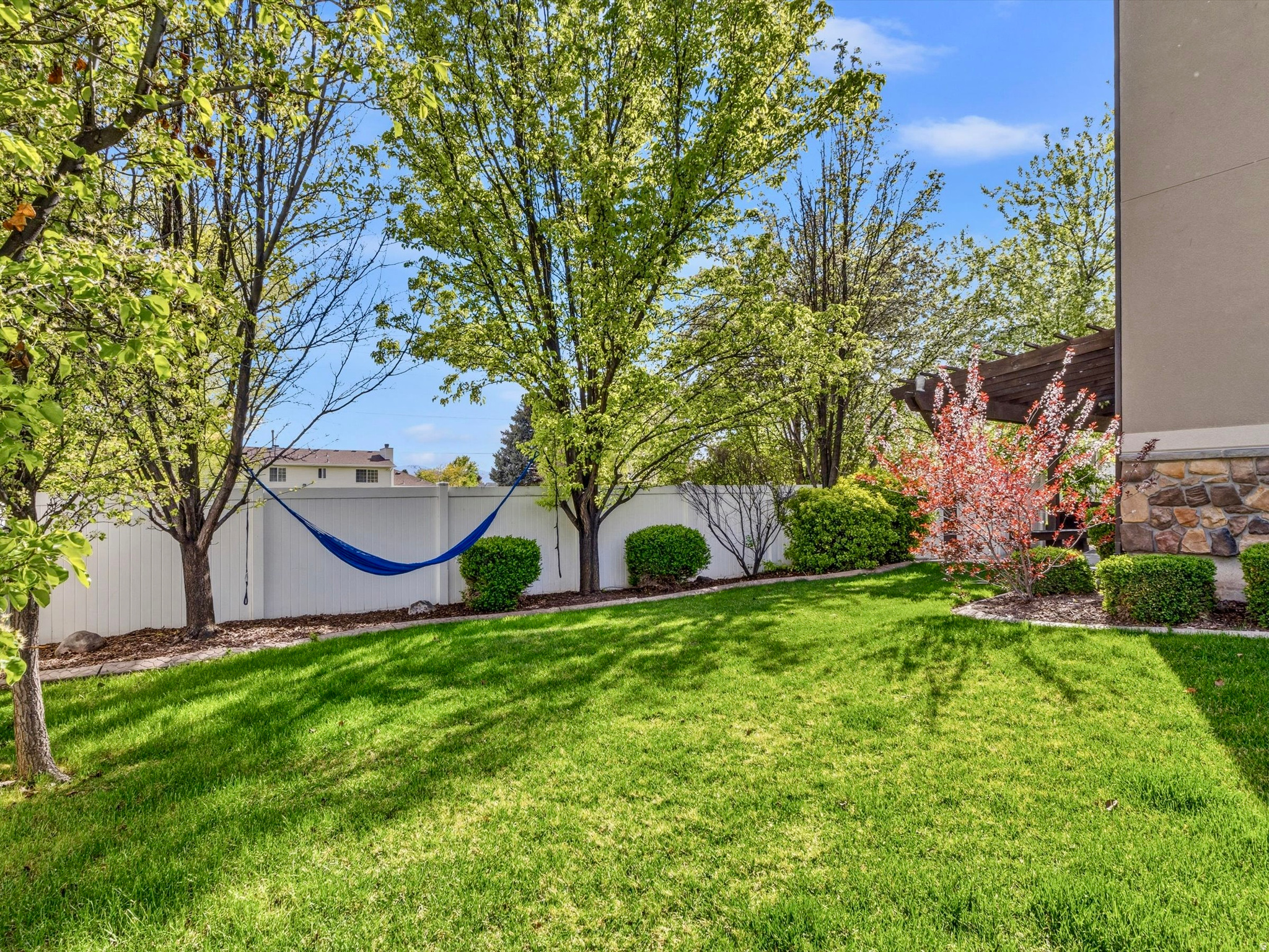 PETERSEN PLACE - Residential