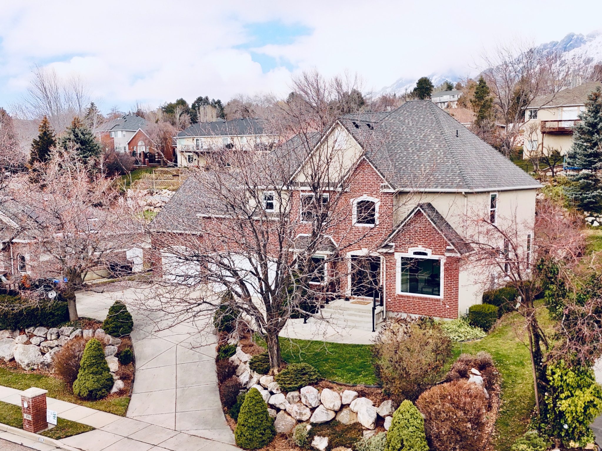 PLEASANT VIEW HEIGHTS NO - Residential