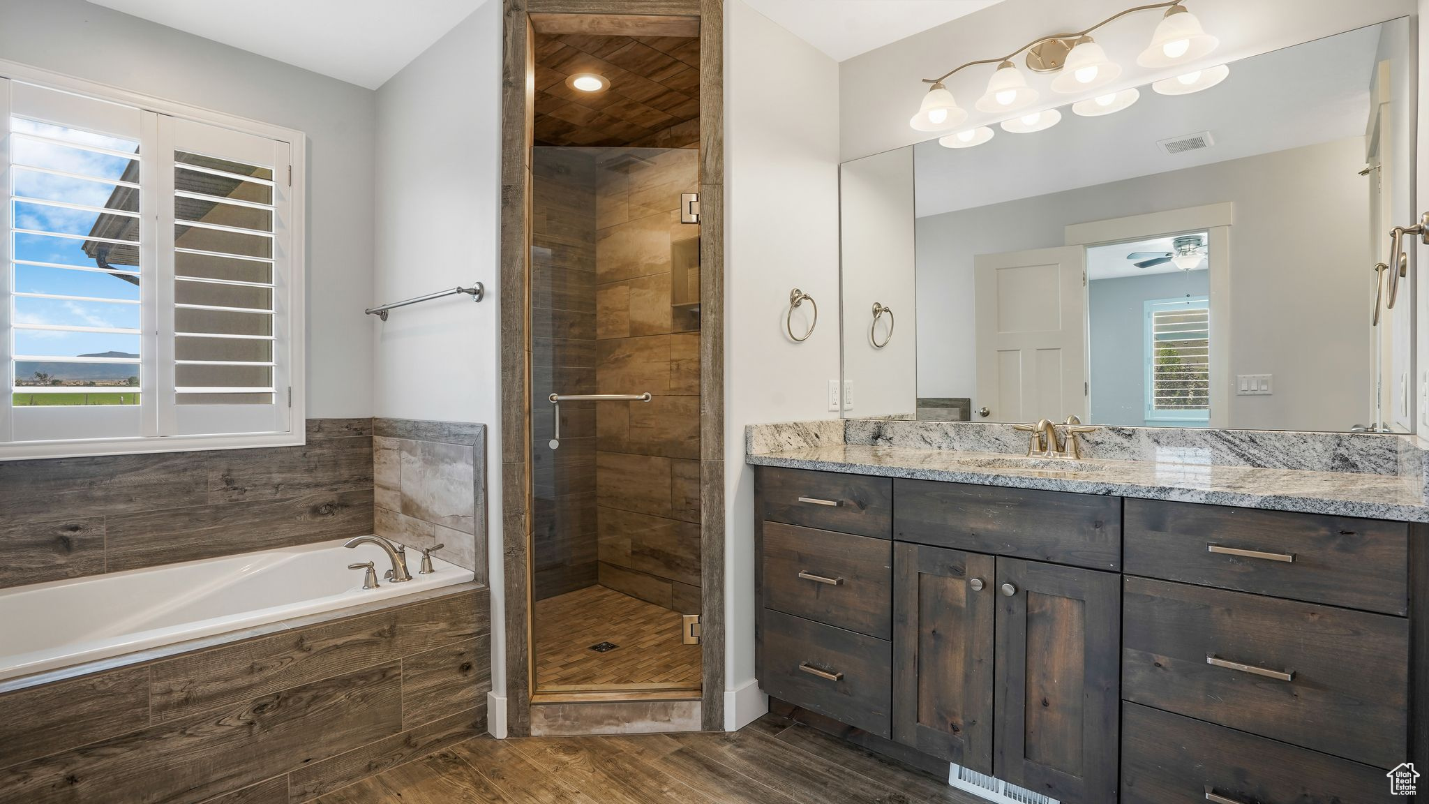LOOKOUT RIDGE SUBDIVISION - Residential