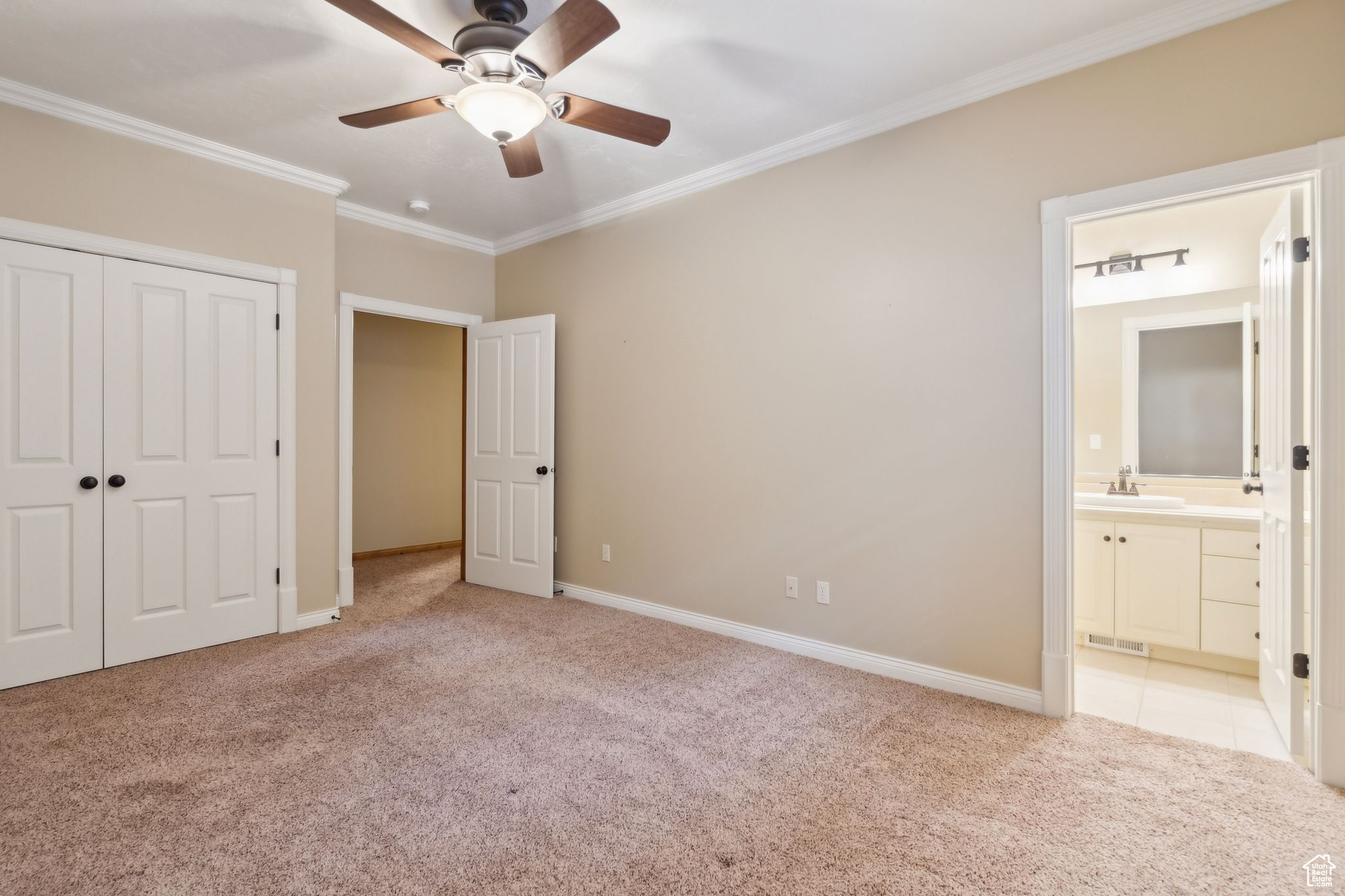 OAK KNOLL - Residential