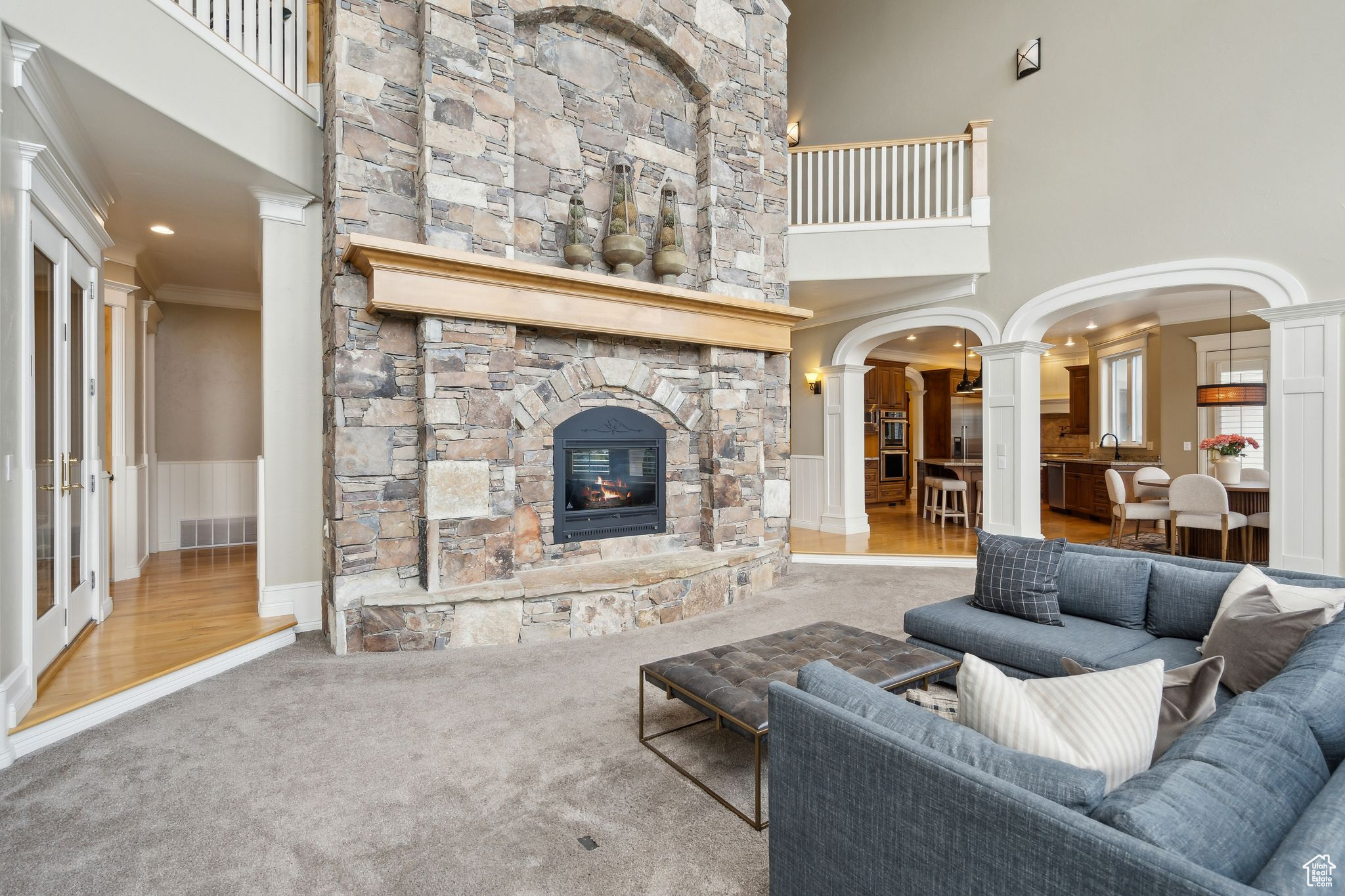 OAK KNOLL - Residential