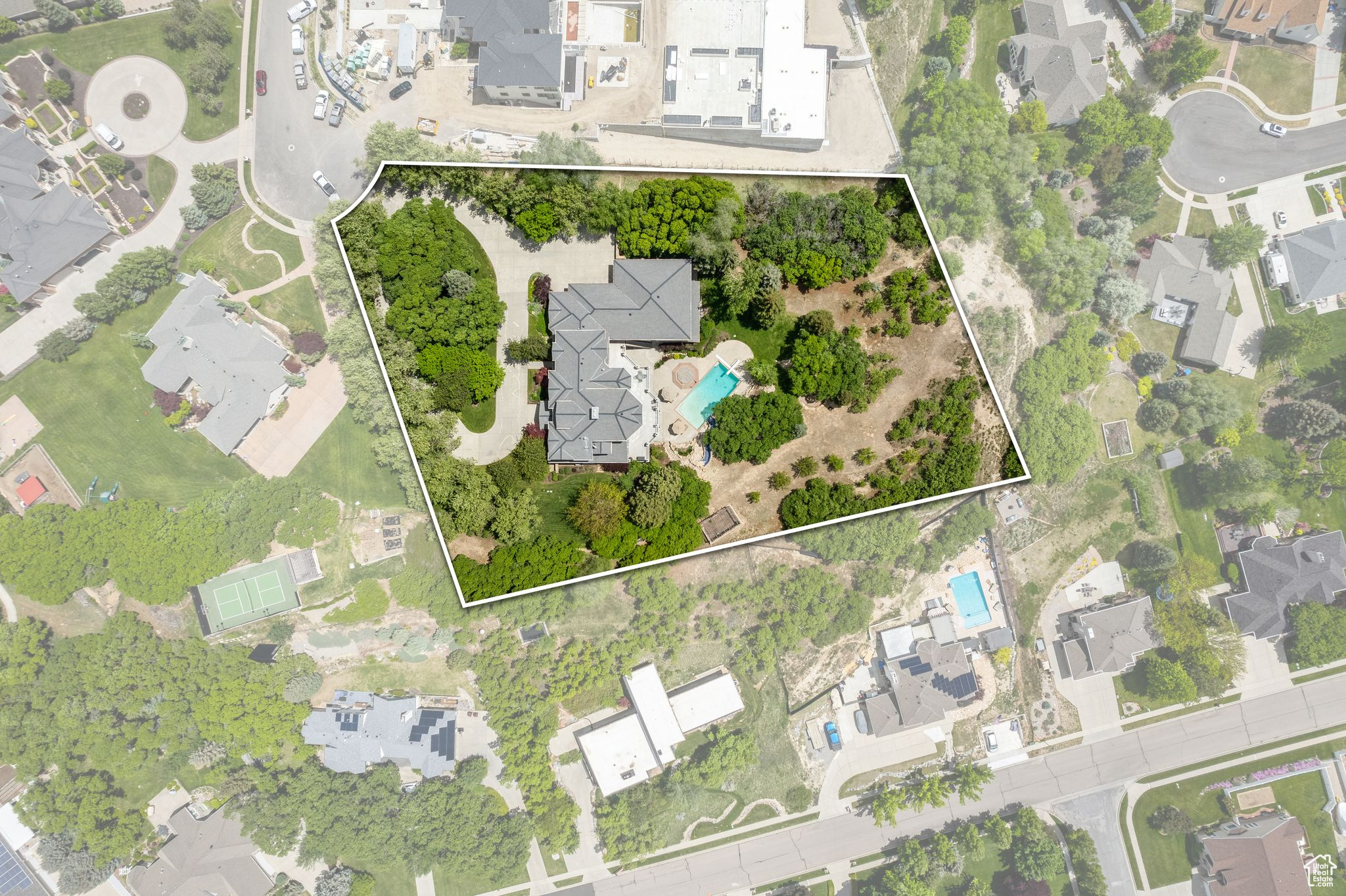 OAK KNOLL - Residential