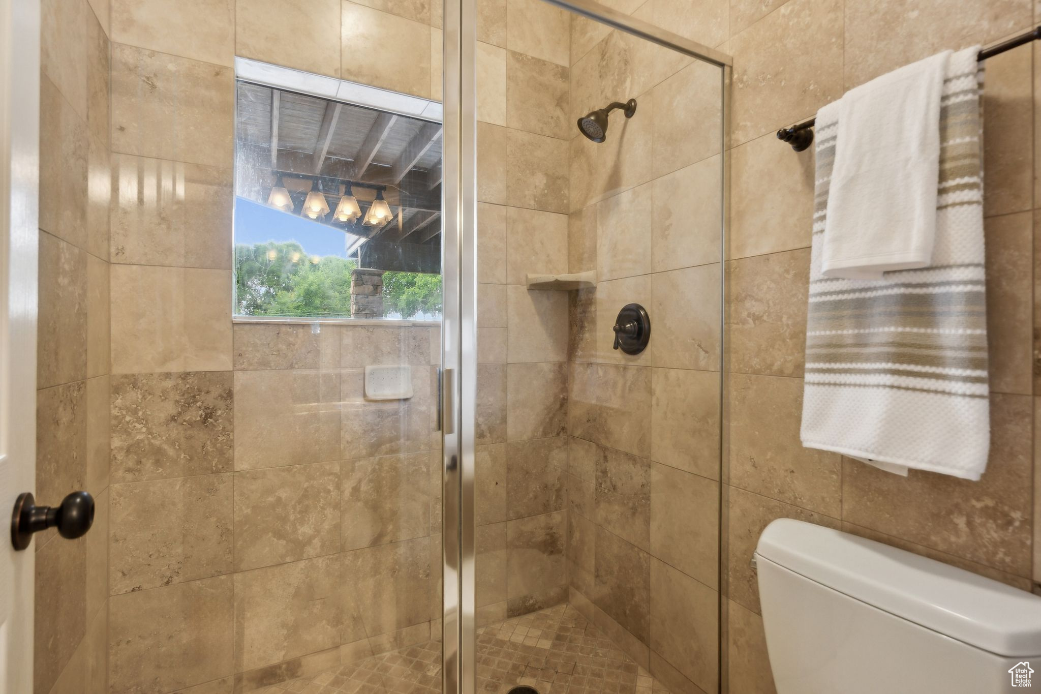 OAK KNOLL - Residential