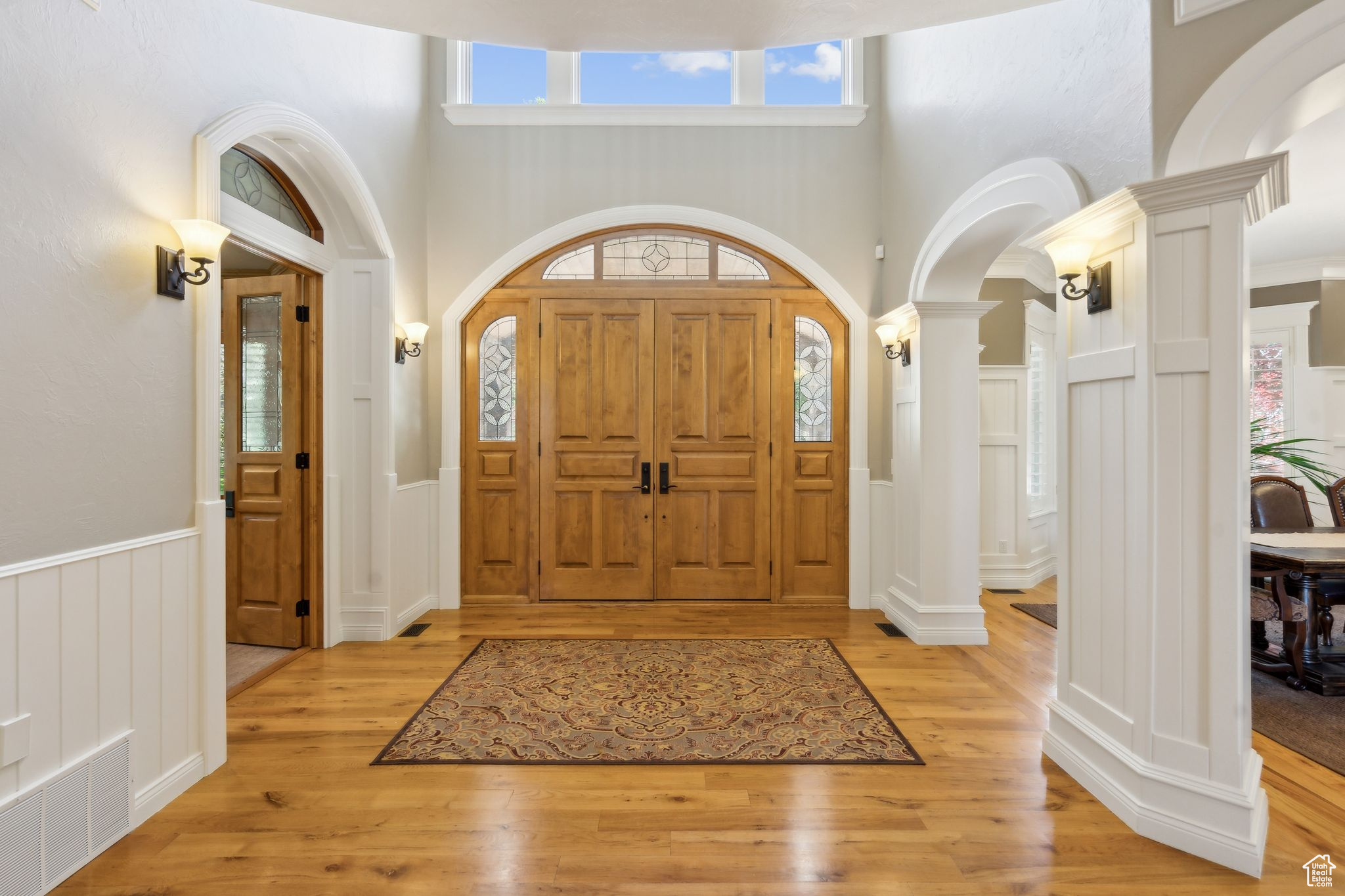 OAK KNOLL - Residential