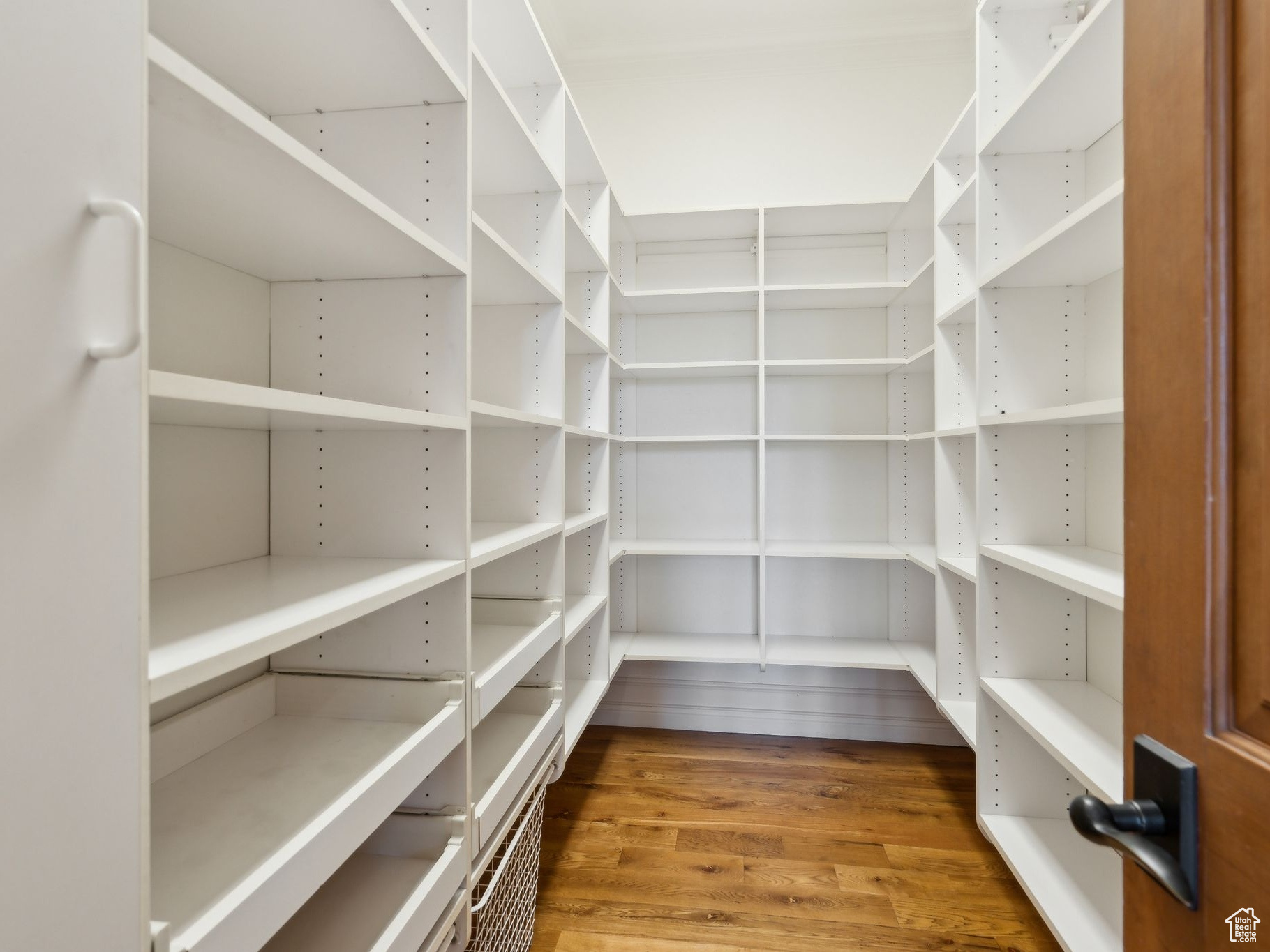 OAK KNOLL - Residential