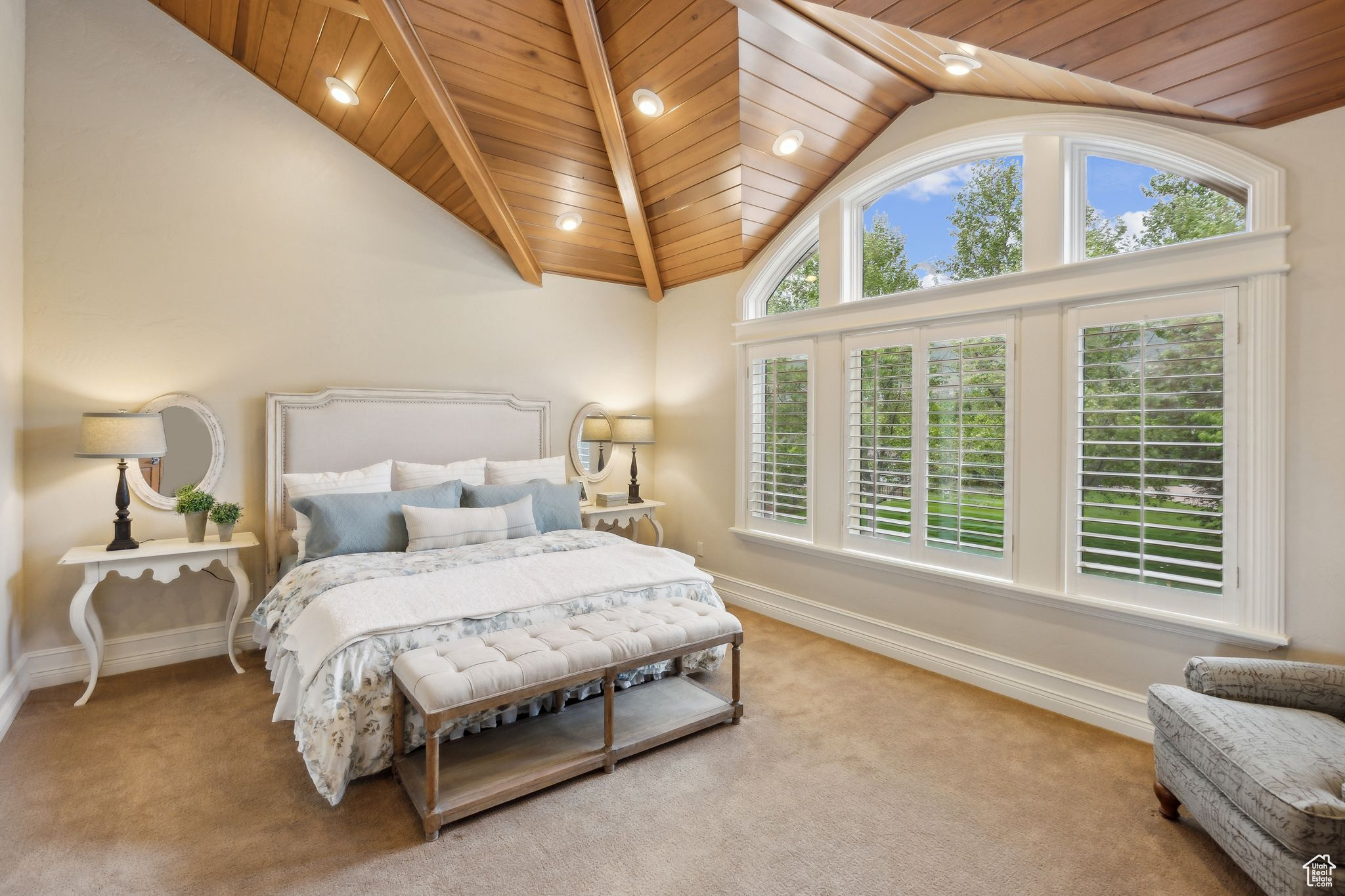 OAK KNOLL - Residential