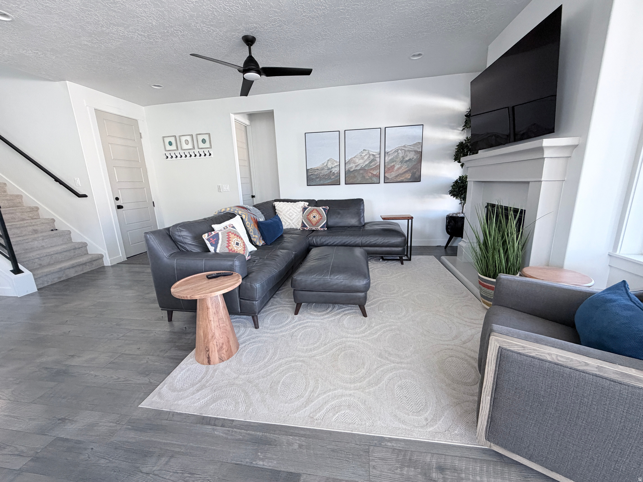 COYOTE RIDGE - Residential