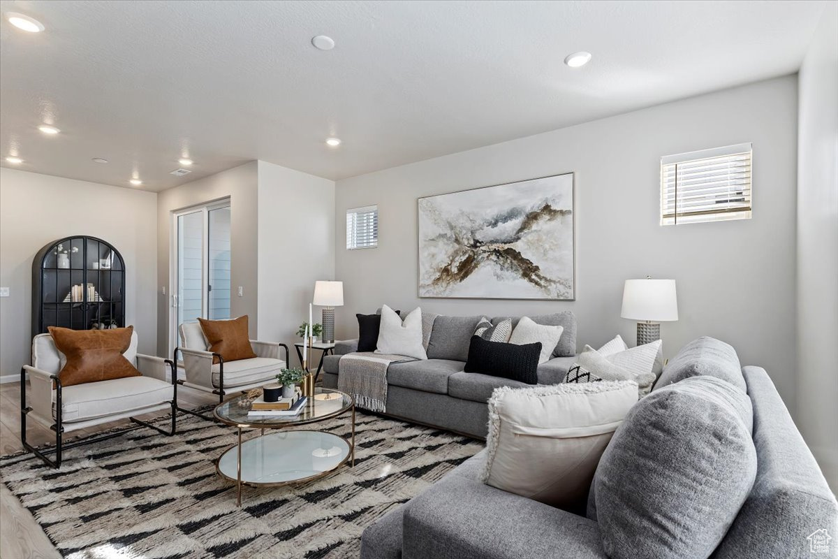 DAYBREAK SPRINGHOUSE - Residential