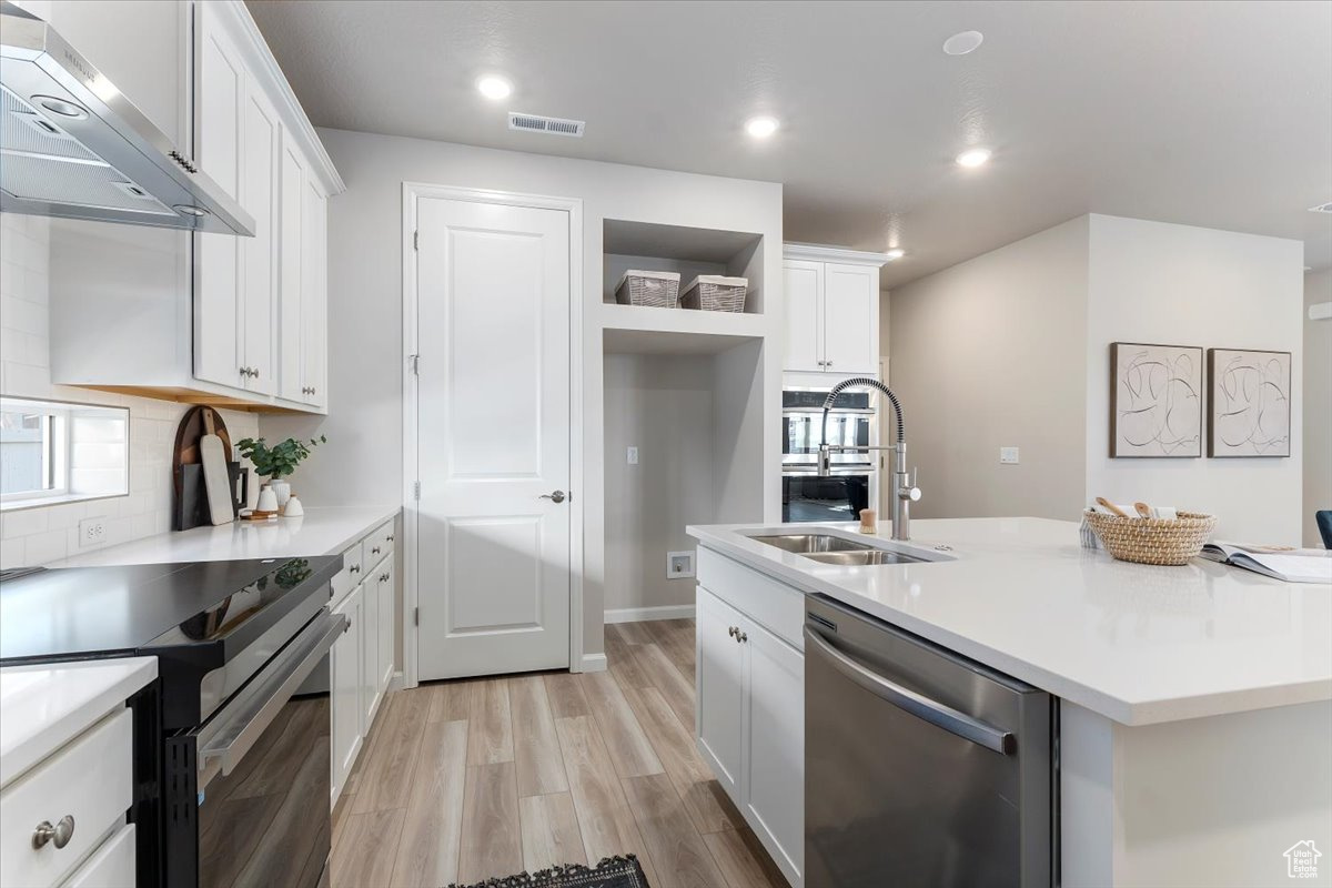 DAYBREAK SPRINGHOUSE - Residential