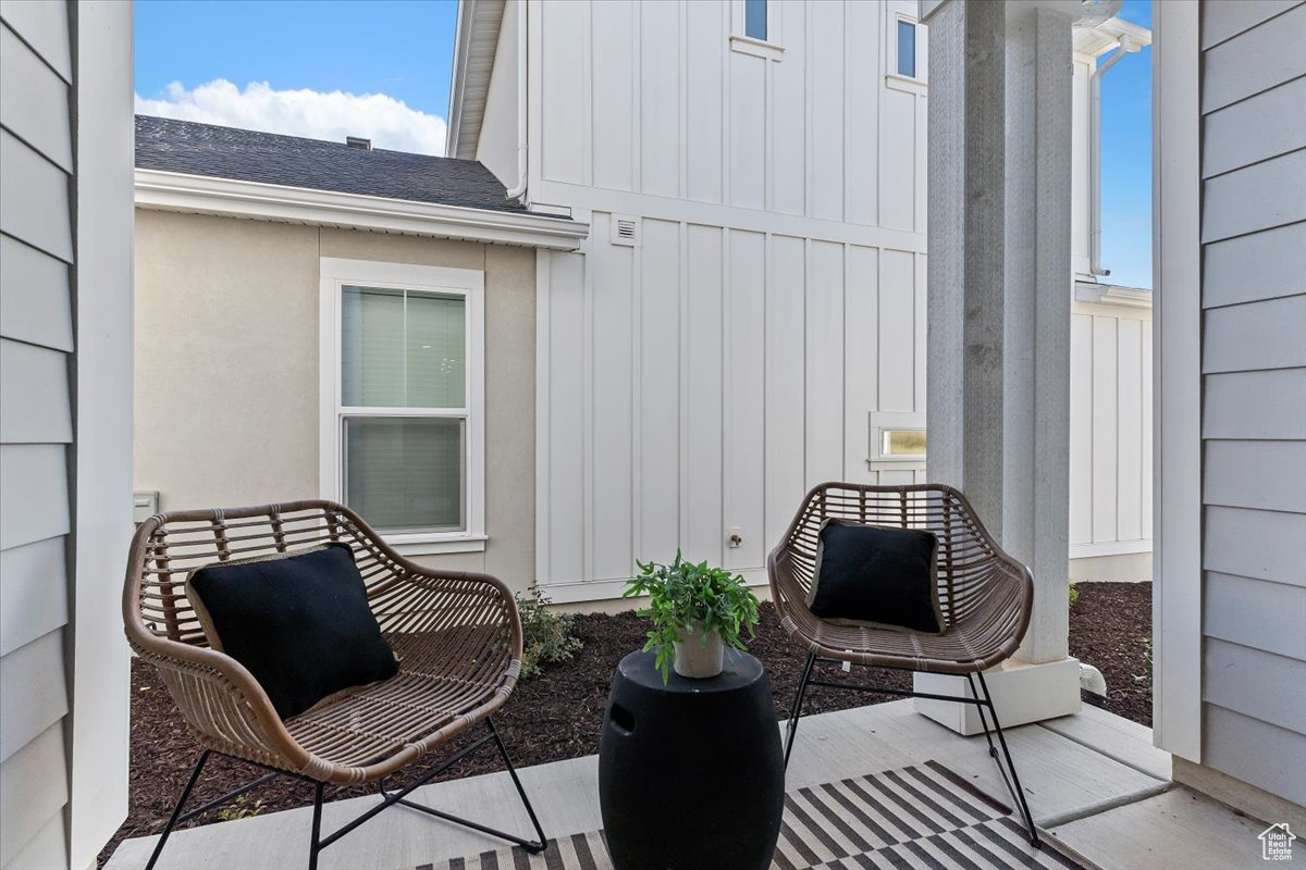 DAYBREAK SPRINGHOUSE - Residential