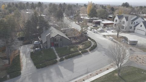 Tiny photo for 3656 E SUMMERHILL DR, Cottonwood Heights, UT 84121 (MLS # 2124860)