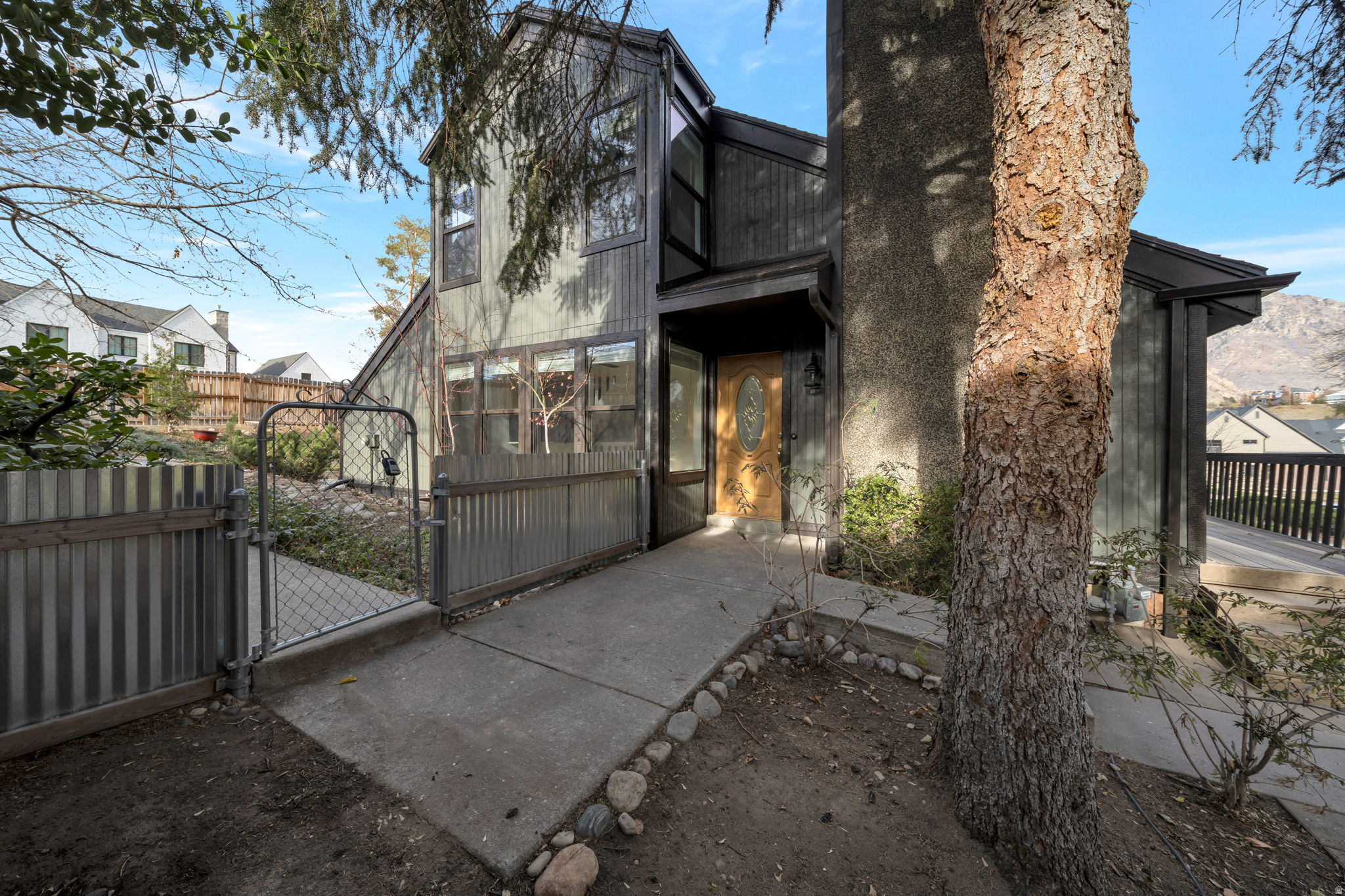 SHERWOOD HILLS - Residential