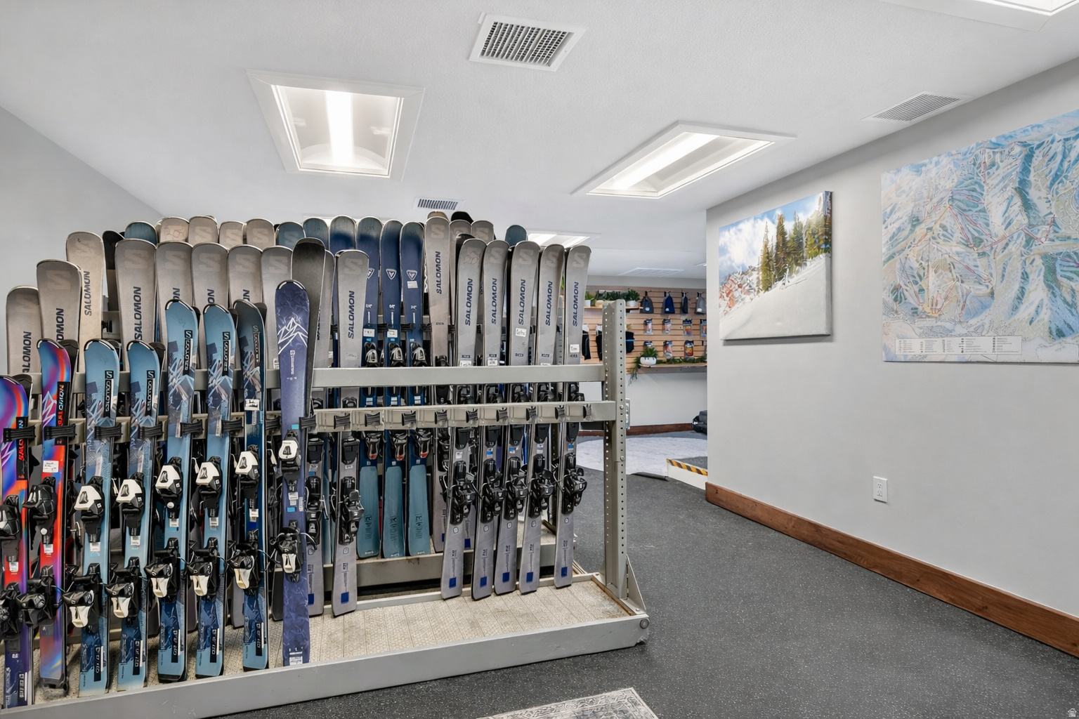 SILVERADO LODGE CONDOMINIUM - Residential