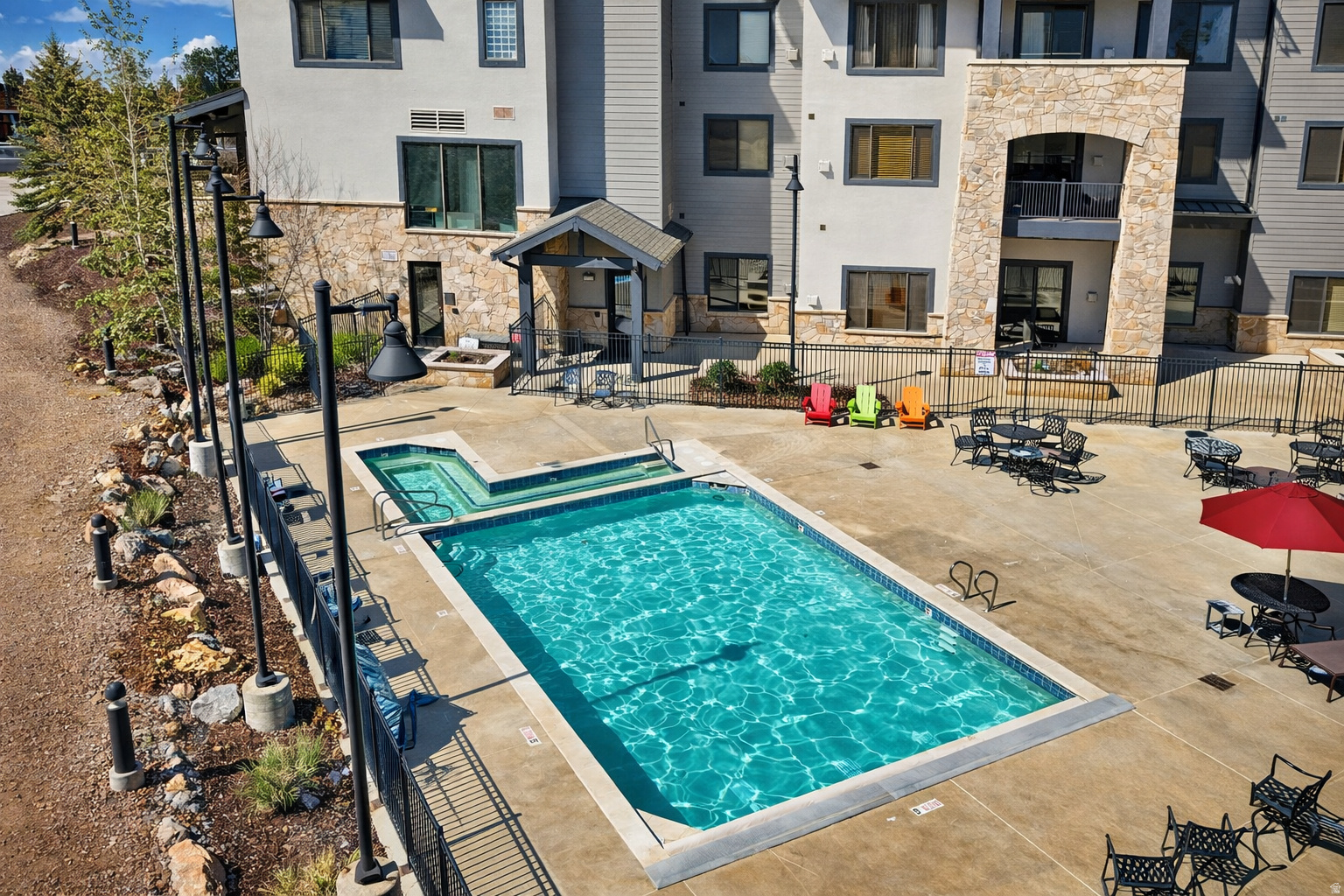 SILVERADO LODGE CONDOMINIUM - Residential