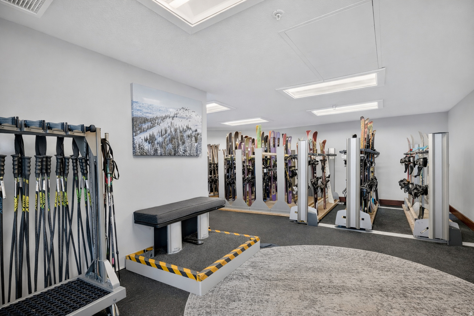 SILVERADO LODGE CONDOMINIUM - Residential