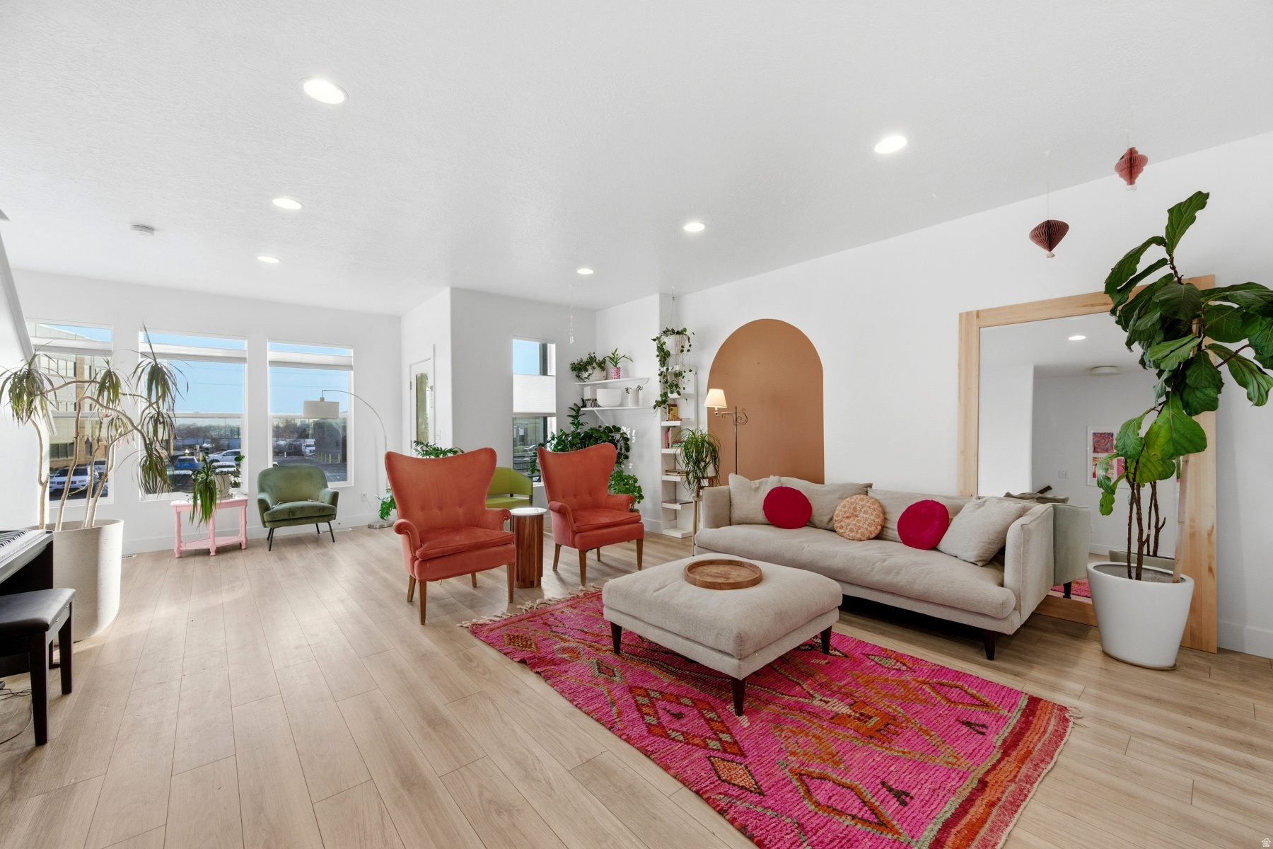 GRANTON SQUARE - Residential