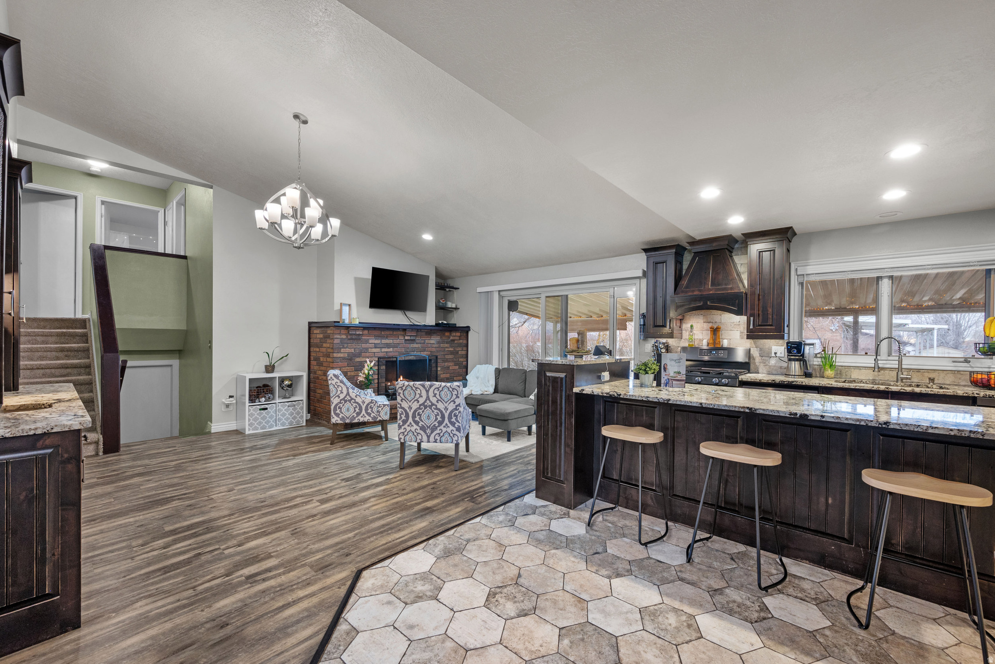 OAK FOREST - Residential