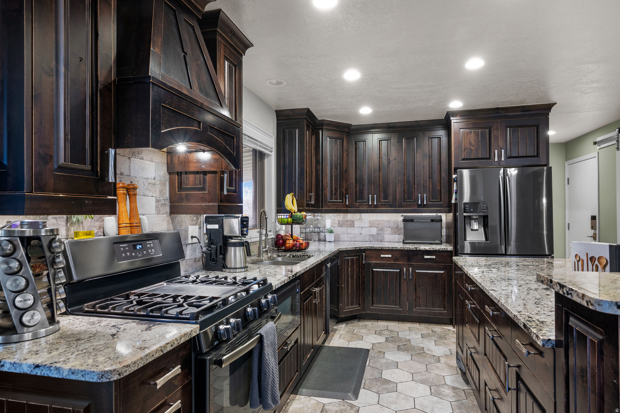 OAK FOREST - Residential