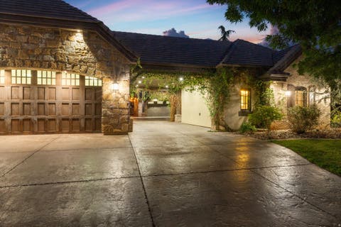 Tiny photo for 749 S 990 W, Hurricane, UT 84737 (MLS # 2176553)