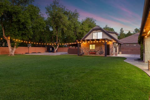 Tiny photo for 749 S 990 W, Hurricane, UT 84737 (MLS # 2176553)
