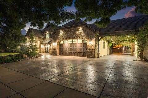 Tiny photo for 749 S 990 W, Hurricane, UT 84737 (MLS # 2176553)