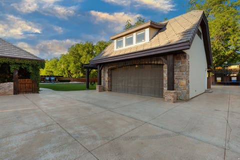 Tiny photo for 749 S 990 W, Hurricane, UT 84737 (MLS # 2176553)