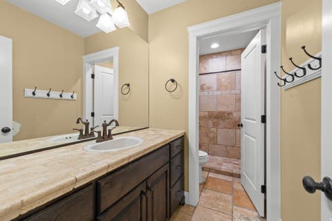 Tiny photo for 749 S 990 W, Hurricane, UT 84737 (MLS # 2176553)