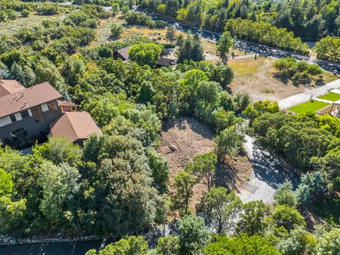 Tiny photo for 3316 E LONE SPRINGS CV S, Sandy, UT 84092 (MLS # 2143010)