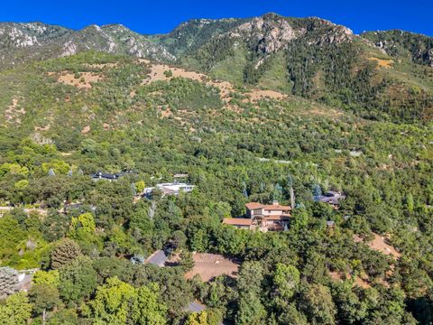 Tiny photo for 3316 E LONE SPRINGS CV S, Sandy, UT 84092 (MLS # 2143010)